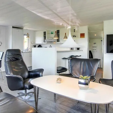 펜션 Marikka - 400m From The Sea In Western Jutland By Interhome Lakolk