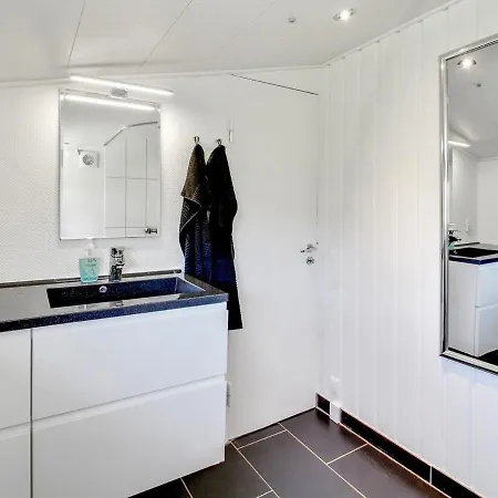 Marikka - 400m From The Sea In Western Jutland By Interhome 펜션